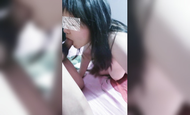 吃鸡自拍